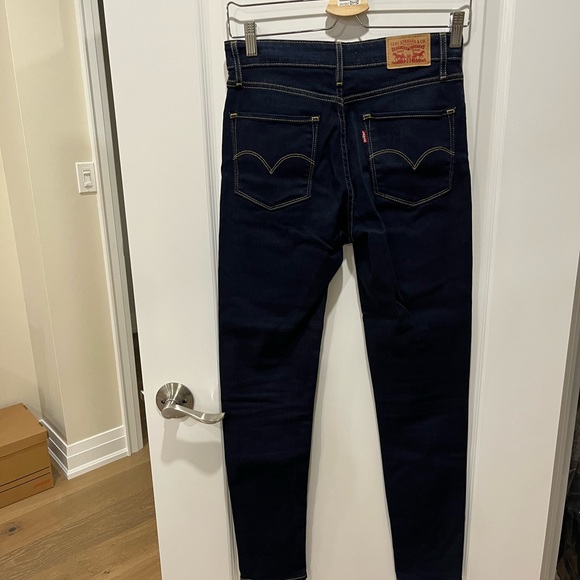 Jeans - Picture 4 of 4